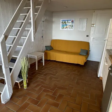 Апартаменты Appart A 150 M Des Plages *